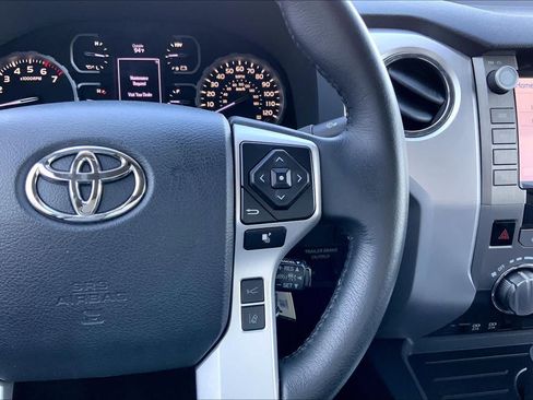 Used 2020 Toyota Tundra SR5 w/ SR5 Leather Package RWD image 24