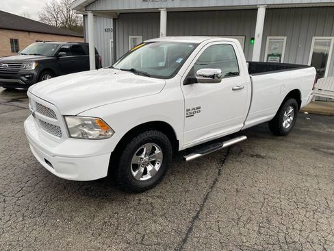 Used 2019 RAM 1500 Tradesman RWD image 3