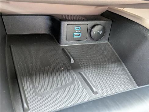 Used 2022 Ford Escape SEL w/ Technology Package AWD/4WD image 38