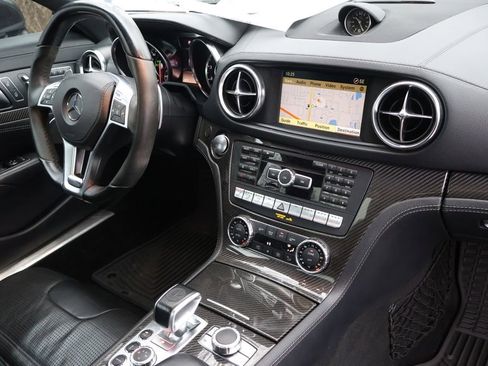 Used 2013 Mercedes-Benz SL 63 AMG image 41