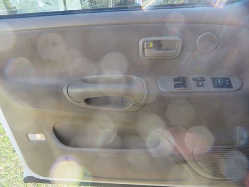 Used 2003 Toyota Tundra SR5 image 16