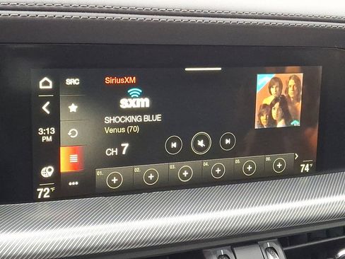 New 2025 Alfa Romeo Stelvio Sprint image 13