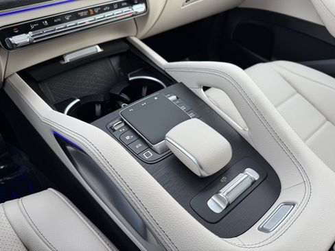 New 2026 Mercedes-Benz GLS 450 4MATIC image 24
