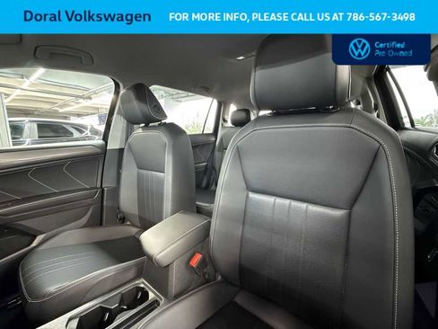 Certified 2023 Volkswagen Tiguan SE image 14