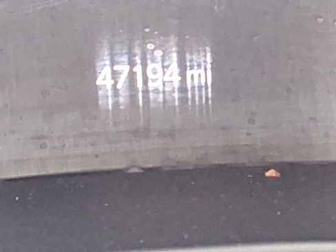 Used 2023 Jeep Compass Limited image 31