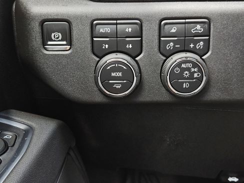 New 2025 Chevrolet Silverado 2500 LT w/ Trail Boss Package image 9