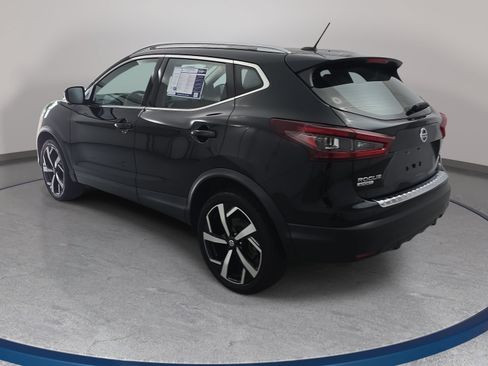 Certified 2022 Nissan Rogue Sport SL w/ Premium Package AWD/4WD image 7
