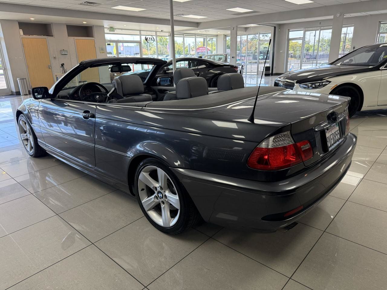Used 2006 BMW 325Ci Convertible RWD image 5