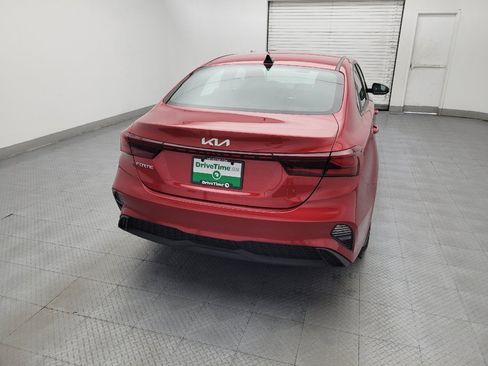 Used 2024 Kia Forte LXS w/ LXS Technology Package FWD image 7