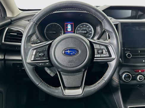 Used 2018 Subaru Crosstrek 2.0i Limited image 18