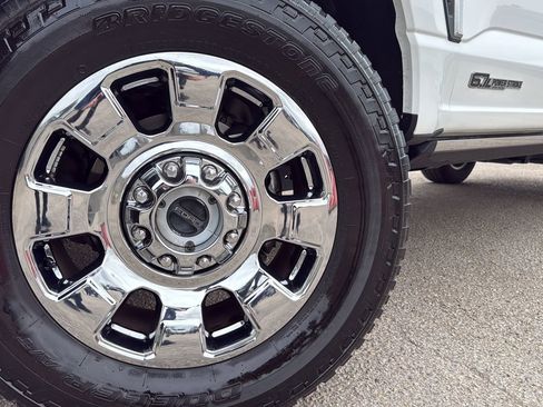 Certified 2025 Ford F250 King Ranch w/ Chrome Package AWD/4WD image 29