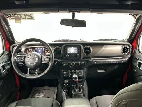 Used 2019 Jeep Wrangler Unlimited Sport S image 18
