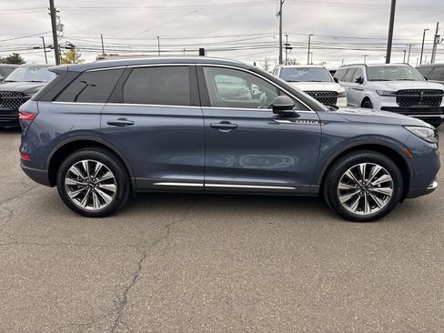 Certified 2022 Lincoln Corsair Reserve w/ Equipment Group 201A image 6