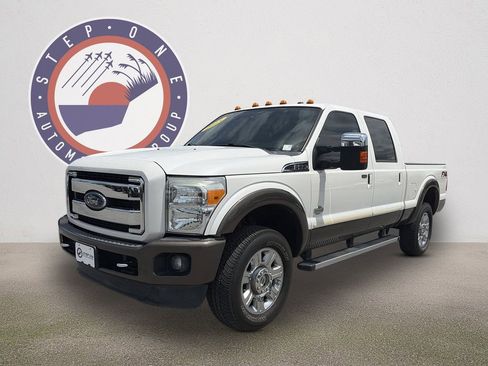 Used 2015 Ford F350 King Ranch AWD/4WD image 2