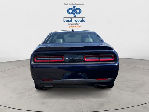 Used 2016 Dodge Challenger R/T Plus RWD image 5