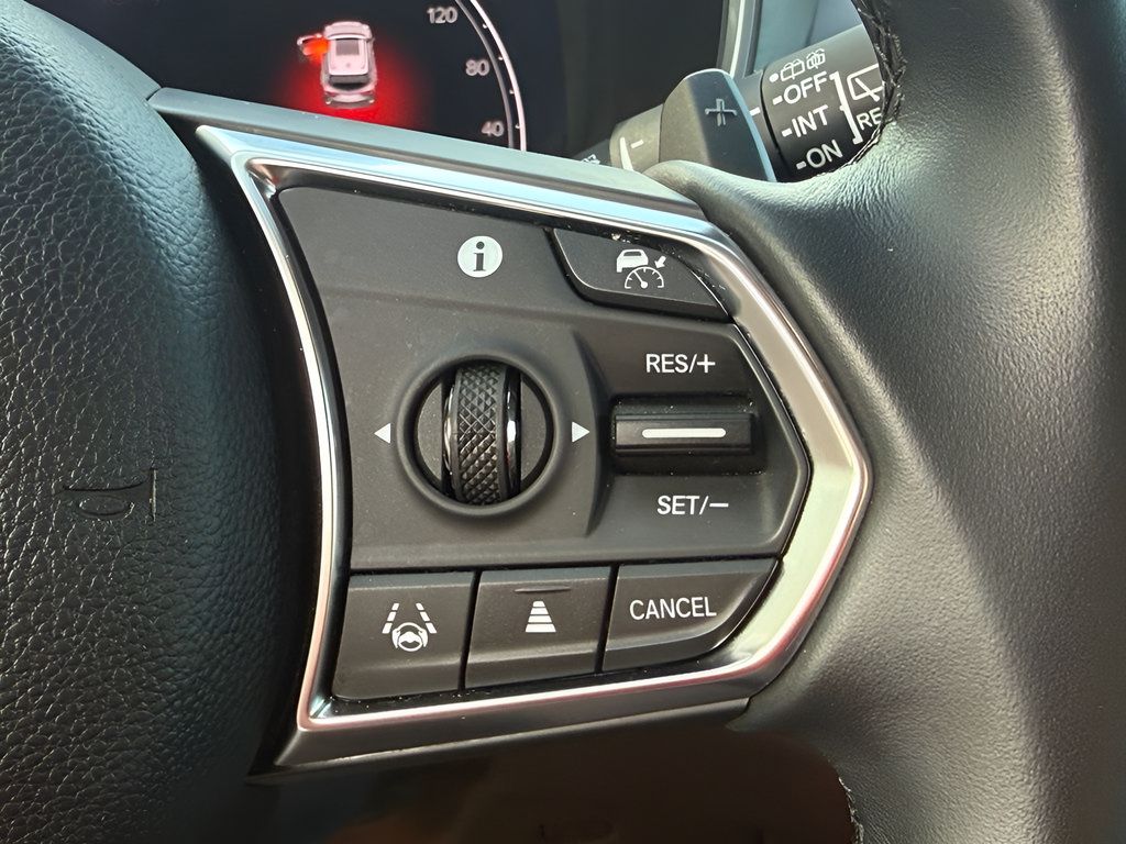 Used 2024 Acura MDX w/ Technology Package AWD/4WD image 18