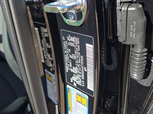 New 2026 Kia Seltos S image 32