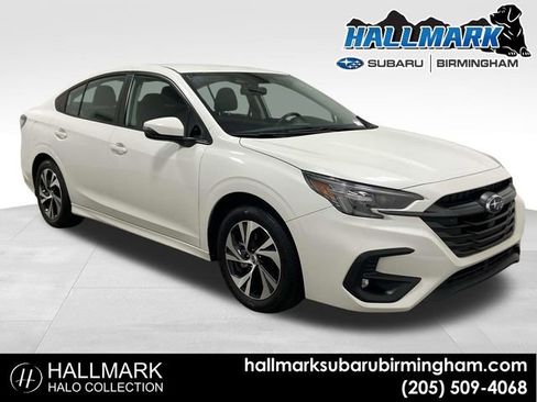Used 2023 Subaru Legacy Premium image 1