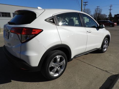 Used 2020 Honda HR-V LX image 10