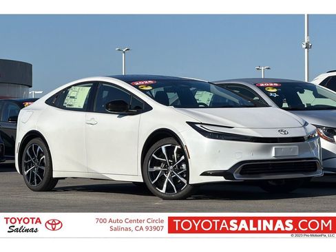 Used 2026 Toyota Prius Plug-In Hybrid FWD image 1
