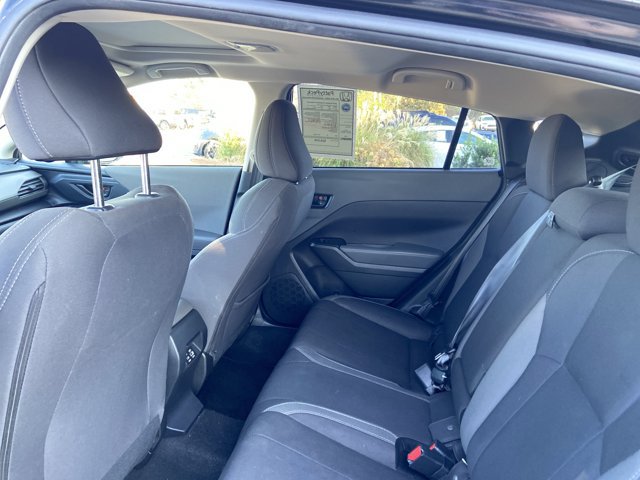 Used 2025 Subaru Crosstrek 2.5i Premium AWD/4WD image 17