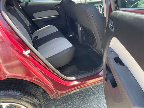 Used 2017 Chevrolet Equinox LT w/ Convenience Package FWD image 13