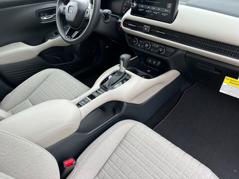 New 2026 Honda HR-V LX image 17