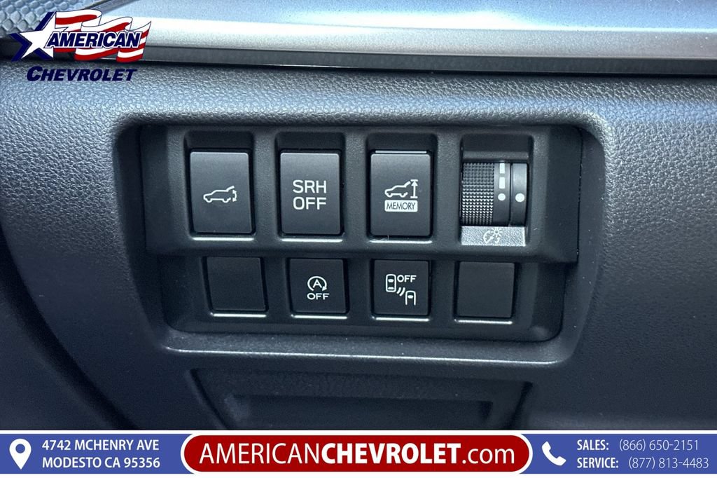 Used 2023 Subaru Forester Premium AWD/4WD image 36