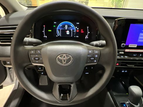 New 2026 Toyota Camry LE image 15