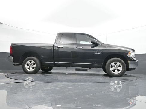 Used 2018 RAM 1500 Classic SLT AWD/4WD image 33