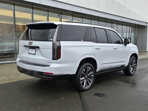 New 2026 Cadillac Escalade Sport image 5