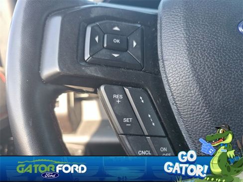 Used 2021 Ford Expedition Limited image 17