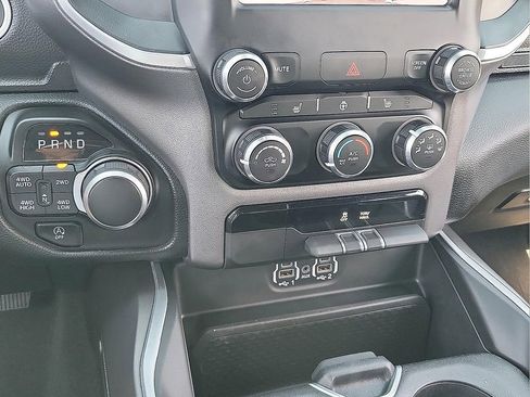 Used 2023 RAM 1500 Big Horn image 17