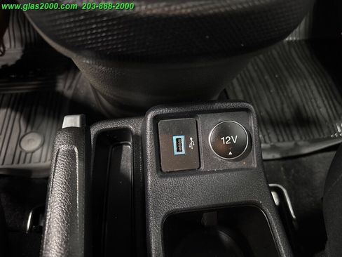 Used 2020 Ford Transit Connect XL image 35