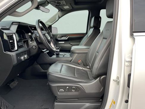 Used 2024 GMC Sierra 1500 Denali AWD/4WD image 13