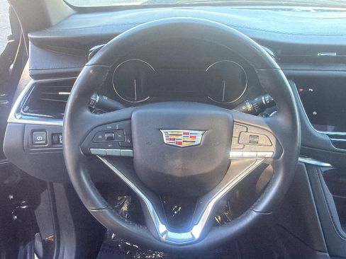 Used 2024 Cadillac XT6 Luxury w/ LPO, Floor Liner Package image 35