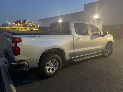 Used 2019 Chevrolet Silverado 1500 LT w/ All-Star Edition AWD/4WD image 4