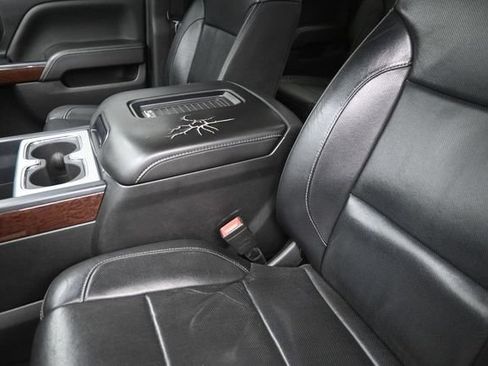 Used 2018 GMC Sierra 1500 SLT w/ Enhanced Driver Alert Package RWD image 17