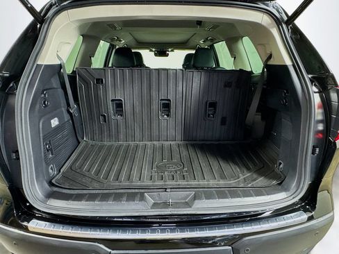 Used 2023 Subaru Ascent Limited w/ Technology Package AWD/4WD image 32