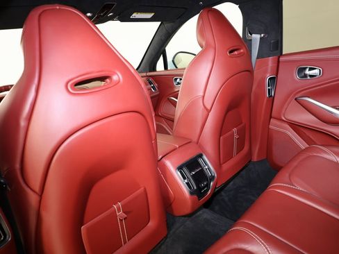 Used 2021 Aston Martin DBX image 47