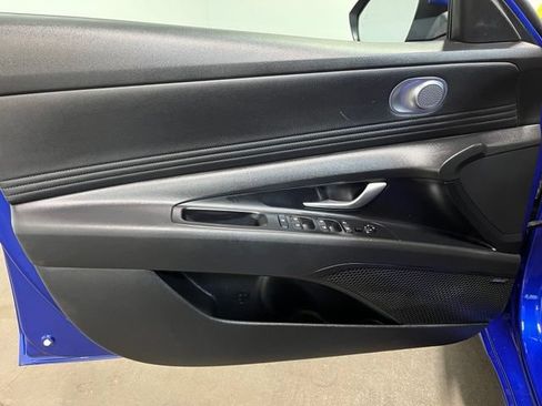 Used 2024 Hyundai Elantra Limited FWD image 20