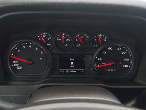 Used 2025 Chevrolet Silverado 1500 Custom w/ Turbomax Blackout Package AWD/4WD image 10