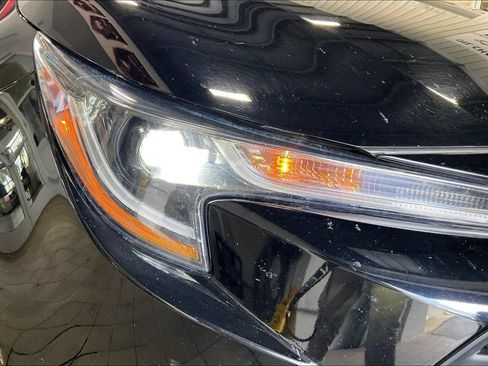 Used 2024 Toyota Corolla LE FWD image 25