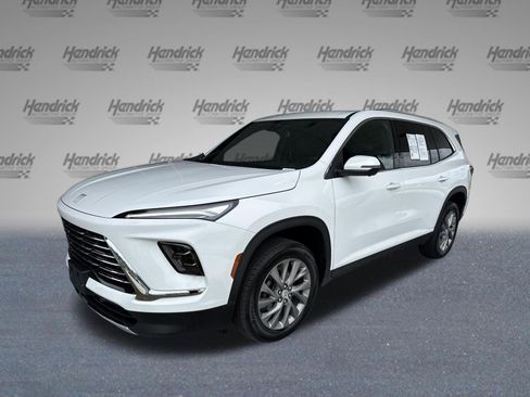 Used 2026 Buick Enclave Preferred FWD image 4