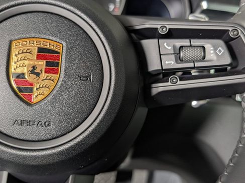 New 2026 Porsche Macan AWD/4WD image 38