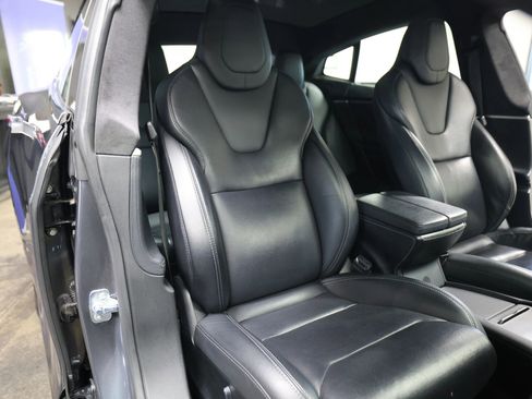 Used 2018 Tesla Model S P100D AWD/4WD image 33