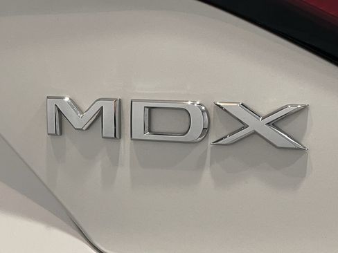 Used 2023 Acura MDX SH-AWD w/ Technology Package image 24