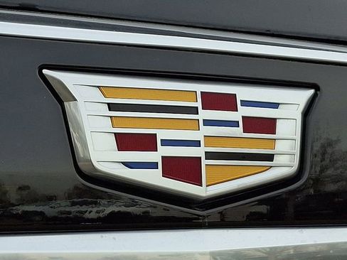 Certified 2025 Cadillac Escalade Premium Luxury image 30