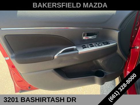 Used 2020 Mitsubishi Outlander Sport SE AWD/4WD image 10