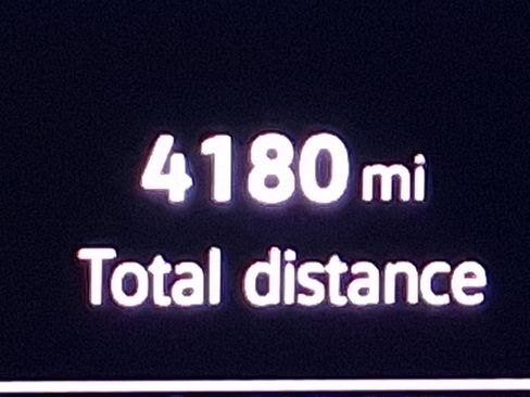 Used 2025 Volkswagen Golf R Black Edition image 25